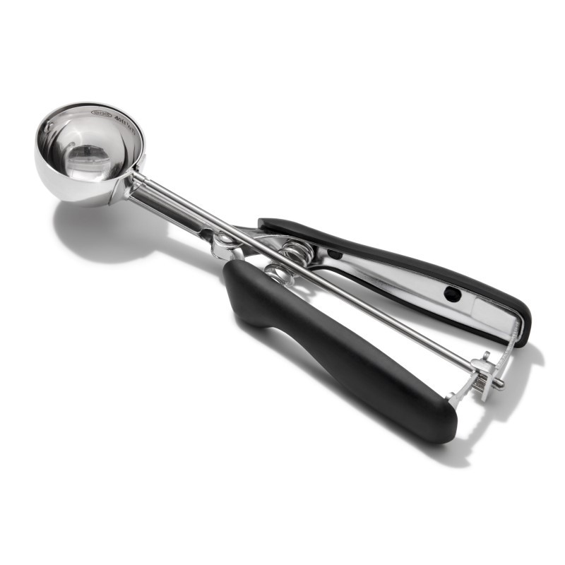 GG Medium Cookie Scoop