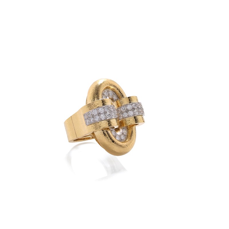 Small Oval Buckle Gold Ring